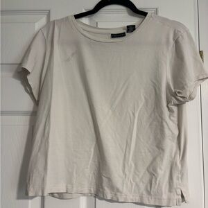 Tahari Cream Short Sleeve Tee